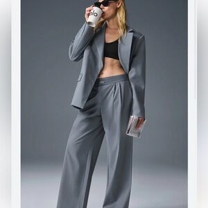 ALO Yoga Women's Suit it Up Trouser